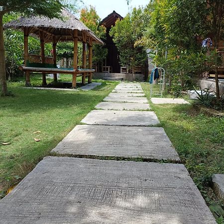 Bale Hostel Kuta  Екстер'єр фото