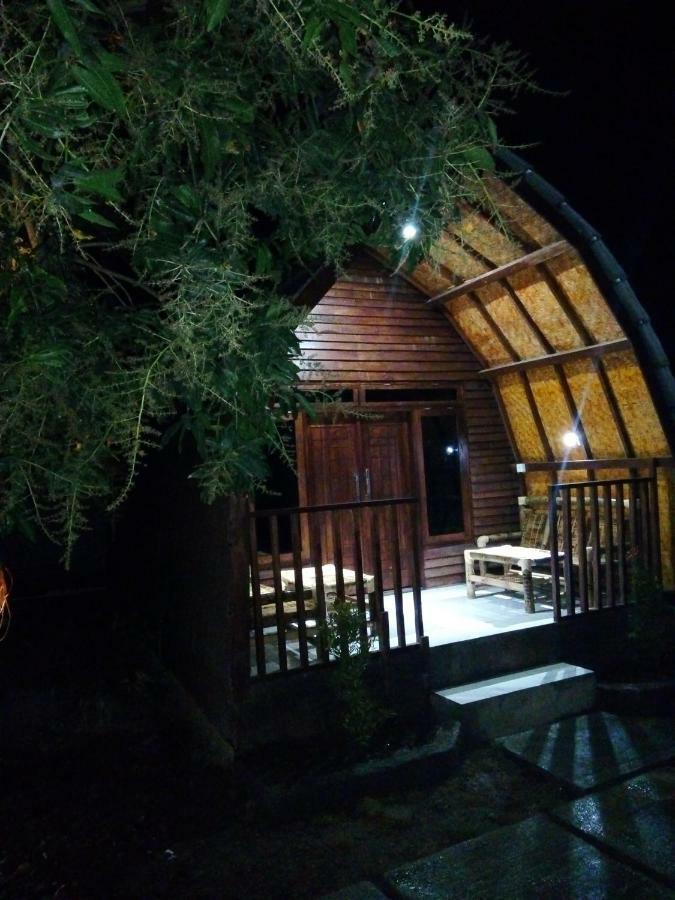 Bale Hostel Kuta  Екстер'єр фото