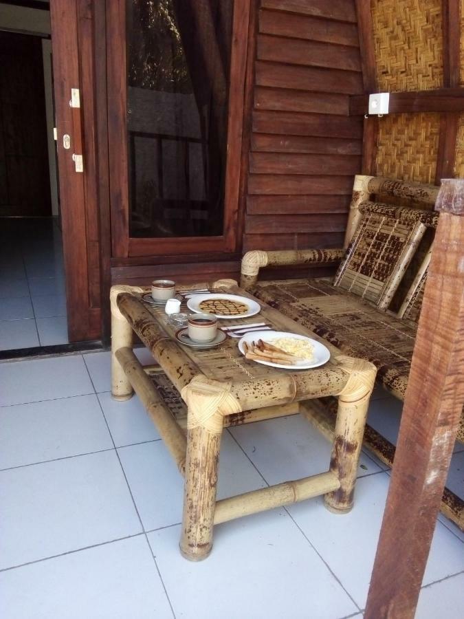 Bale Hostel Kuta  Екстер'єр фото