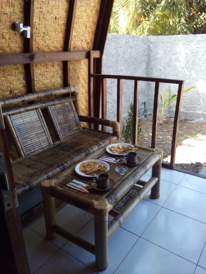 Bale Hostel Kuta  Екстер'єр фото