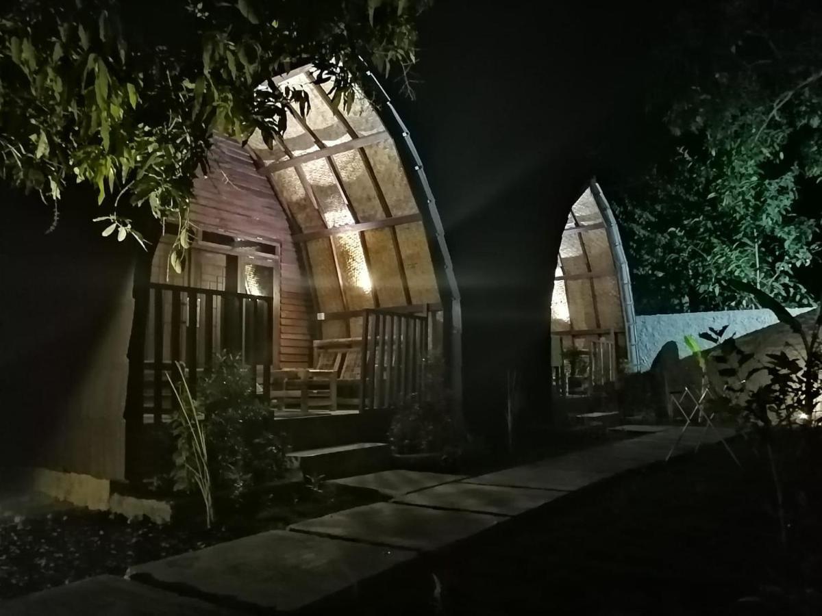 Bale Hostel Kuta  Екстер'єр фото