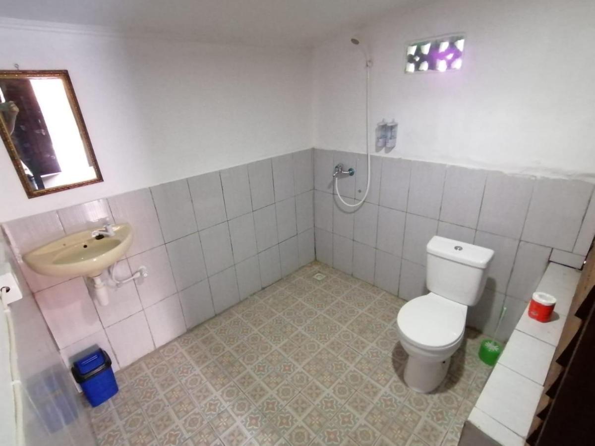 Bale Hostel Kuta  Екстер'єр фото